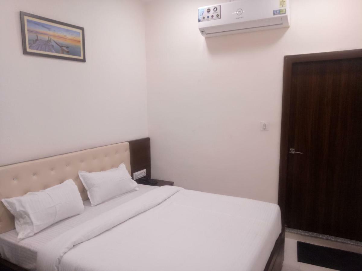 Hotel Prestige Ajmer Exteriör bild
